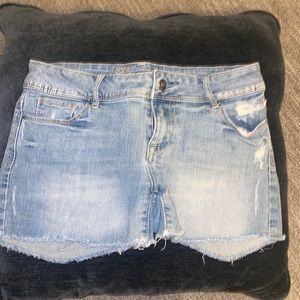 Like NEW Delia’s Denim Shorts! Size 5/6